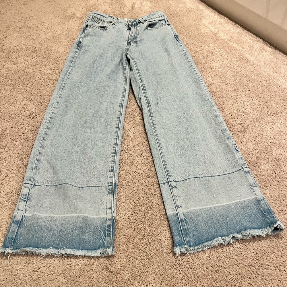 Habitual wide leg jeans distressed light wash size 25